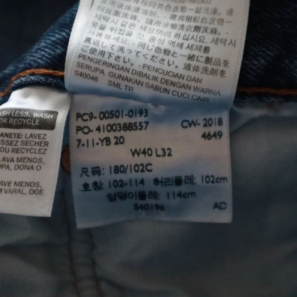 Levi's 501 Jeans Mens 40x32 Original Fit Button Fly 5-Pocket Cotton‎ Denim Blue